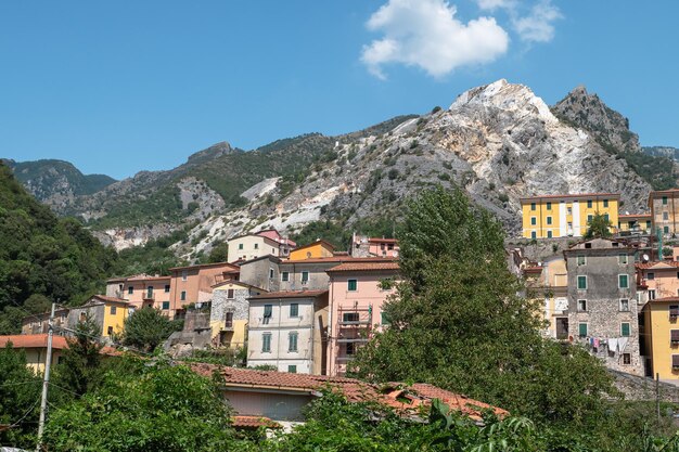 Fractie van Torano in Carrara een land gelegen in de buurt van de marmeren steengroeven Toscane - Italië