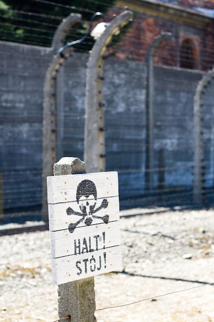 Foto un frammento del campo dove erano tenuti gli ebrei in polonia