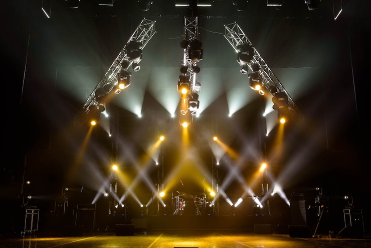 Photo free stage with lights, lighting devices.