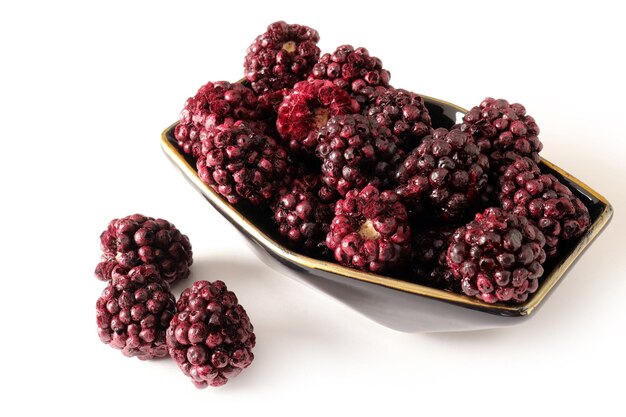 Freeze dried whole blackberry fruit