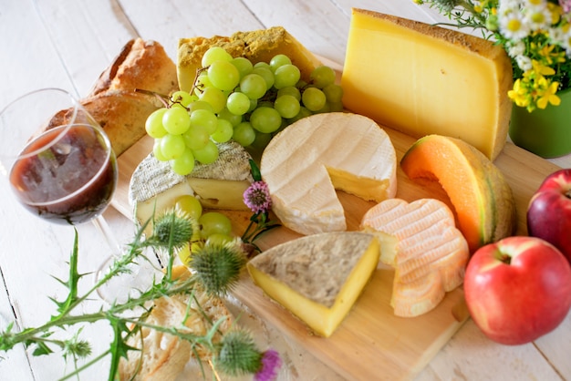 French cheese tray