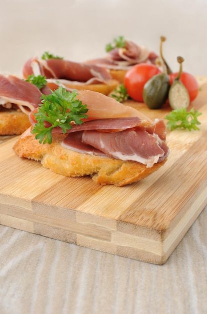 Toast francese con prosciutto