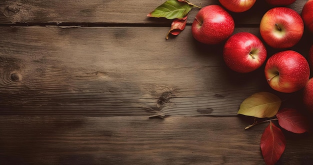 写真 秋の新鮮なリンゴはリサイクルされたスタイルで木製のテーブルに
