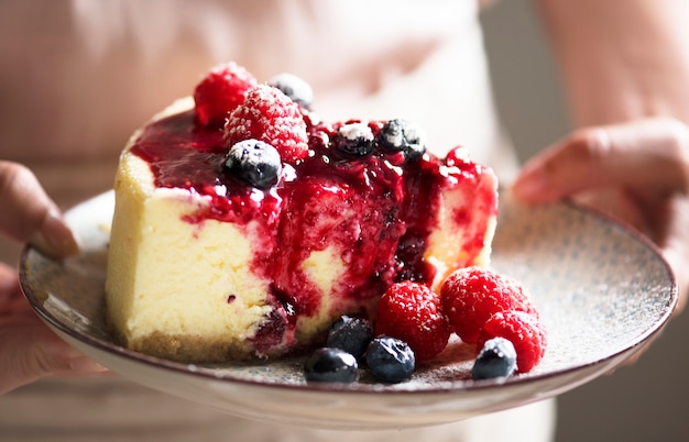 Fresh berry cheescake food photography recipe idea