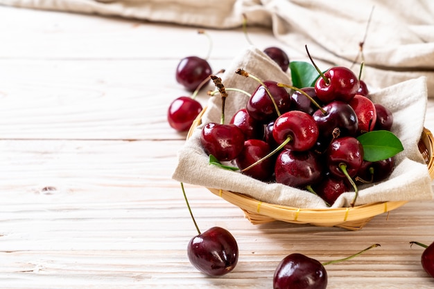 Fresh cherries in bowl 