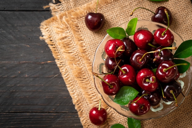 Fresh cherries in bowl 