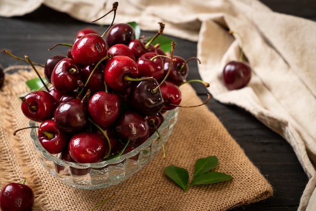 Fresh cherries in bowl