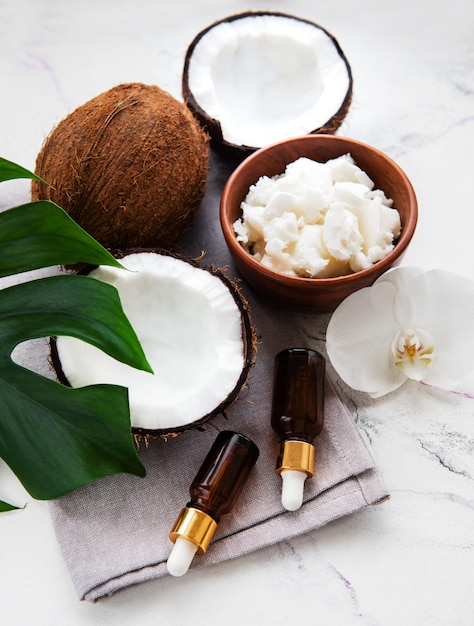 Fresh coconut oil