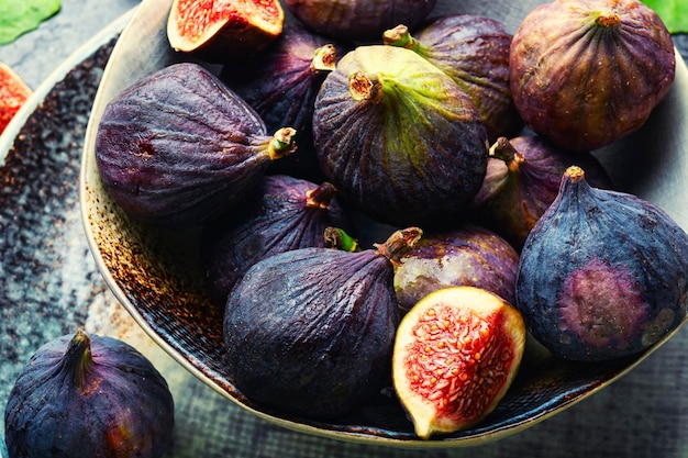 Fresh fig fruits.Ripe tasty figs on the plate