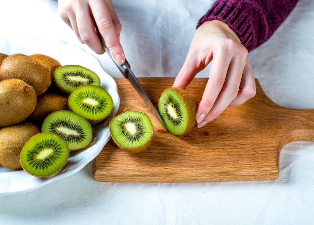 Fresh fruits Kiwi