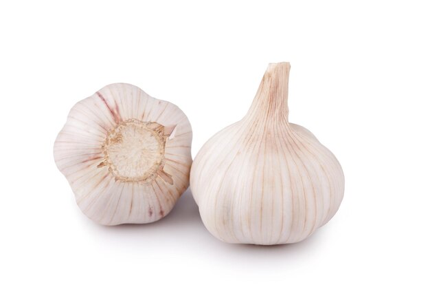 Fresh garlic isolated on white backgroundxAxA