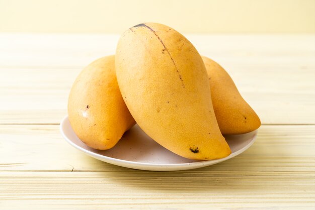 fresh and golden mangoes 