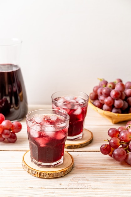 fresh grape juice