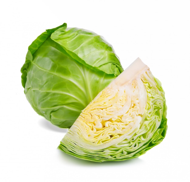 Photo fresh green cabbage and chopped part isolated