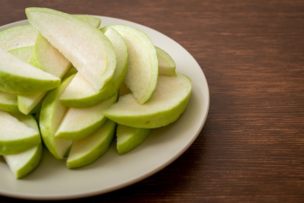 fresh guava fruits sliced