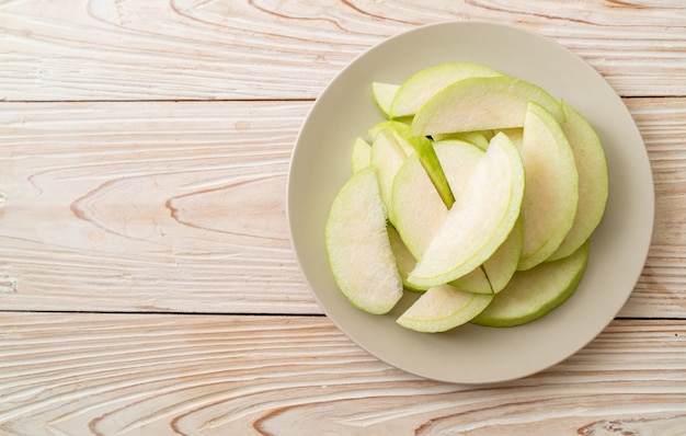 fresh guava fruits (tropical fruit) sliced