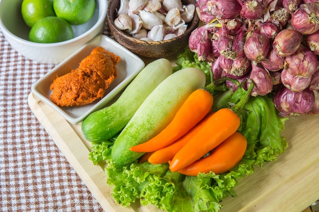 Fresh herbs and spices (chili, pepper, lettuce, lemon, cucumber, shallot)