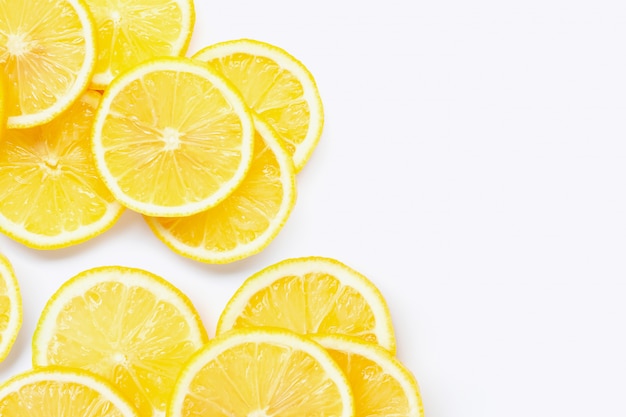 Fresh lemon slices 