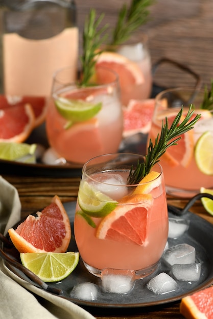 Fresh lime and rosemary combined with fresh grapefruit juice and tequila