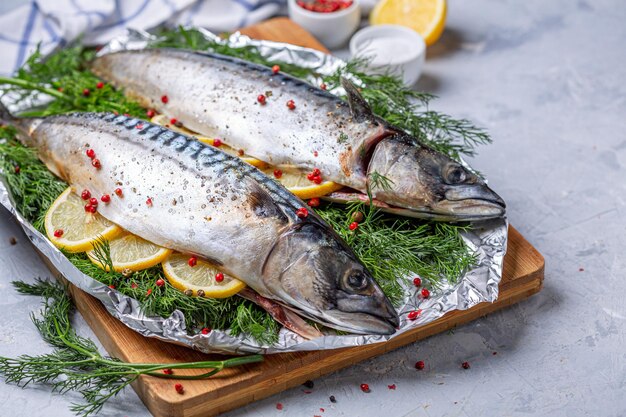 Fresh Mackerel with Lemon