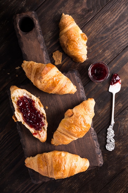 Fresh mini croissants