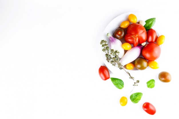 Photo fresh organic ingredients for salad