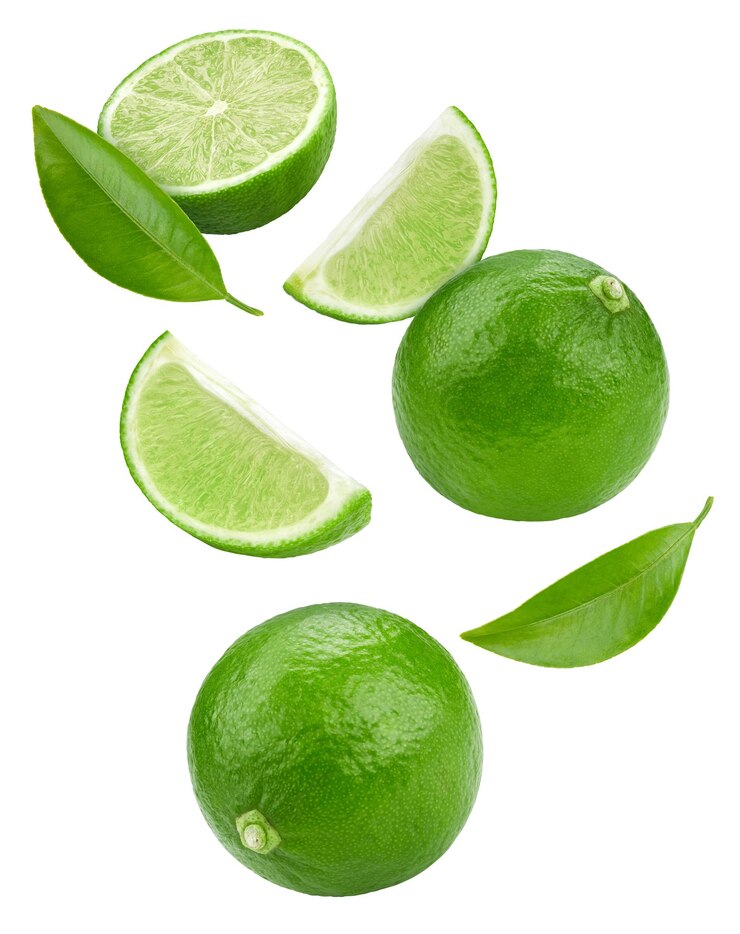 Photo fresh organic lime isolated on white background