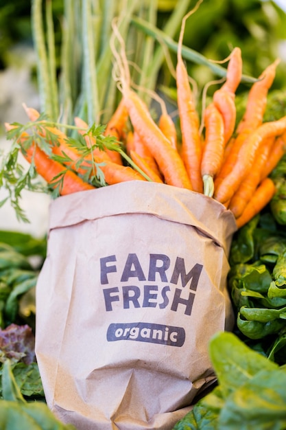 Photo fresh organic produce on sale at the local farmers market.