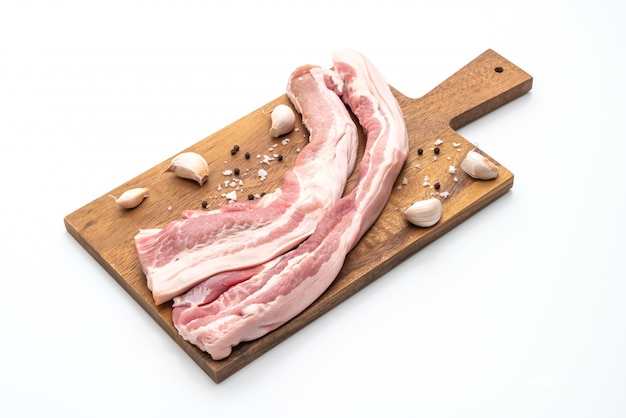 Photo fresh raw streaky pork