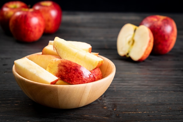 fresh red apples sliced bowl