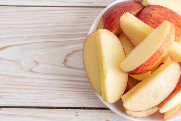 fresh red apples sliced bowl