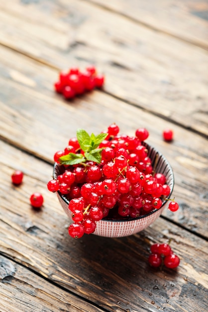 Fresh Red currant with mint