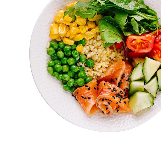 Photo fresh salmon poke bowl on white background