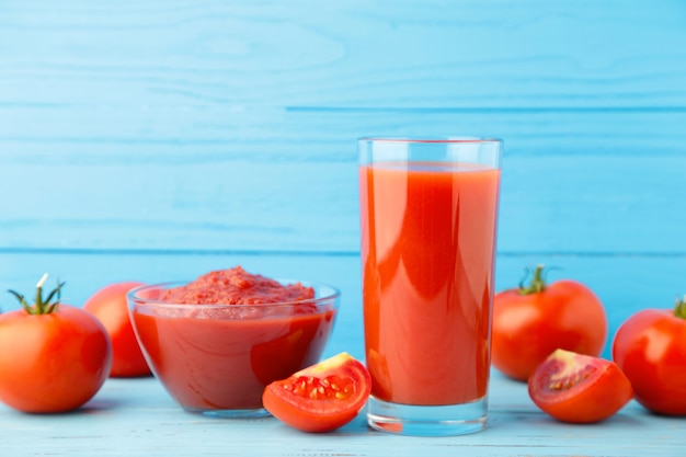 Fresh tomatoes with paste and juice