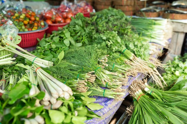 写真 生鮮市場の新鮮野菜