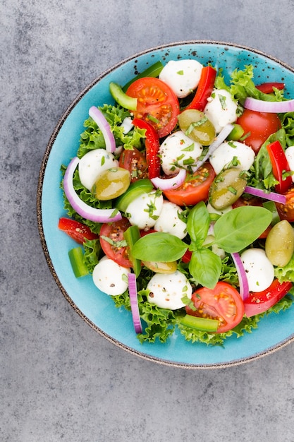 Fresh vegetable salad details