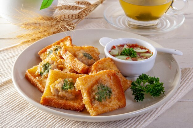 Fried Bread with Minced Pork Spread, Thai food