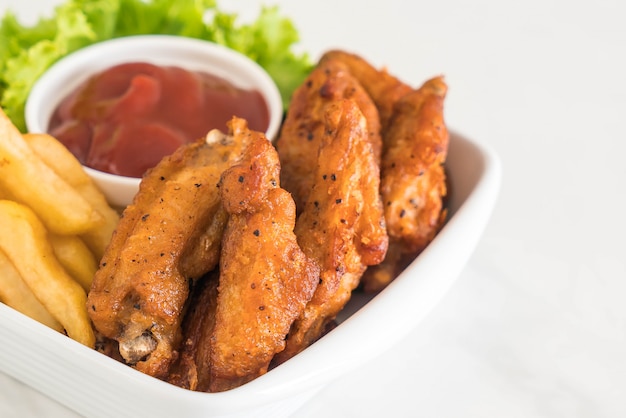 Photo fried chicken wings