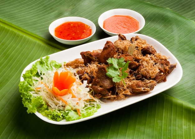 Fried chicken with crispy Thai herbs and lemongrass