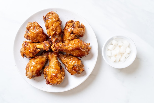 fried chicken with sauce