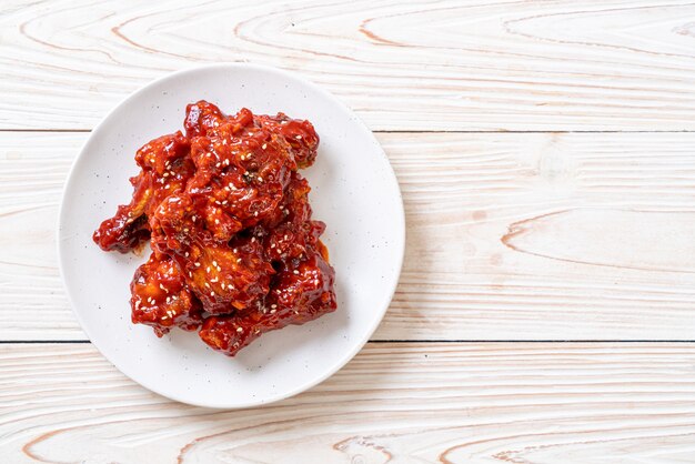 fried chicken with spicy sauce