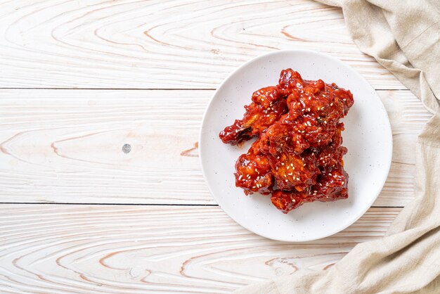 fried chicken with spicy sauce