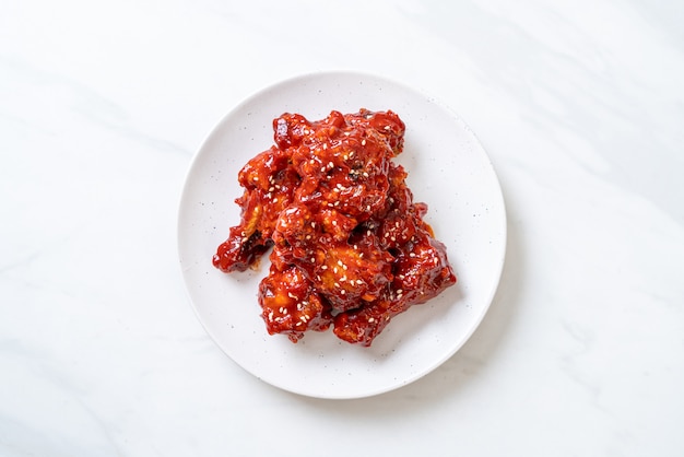 fried chicken with spicy sauce