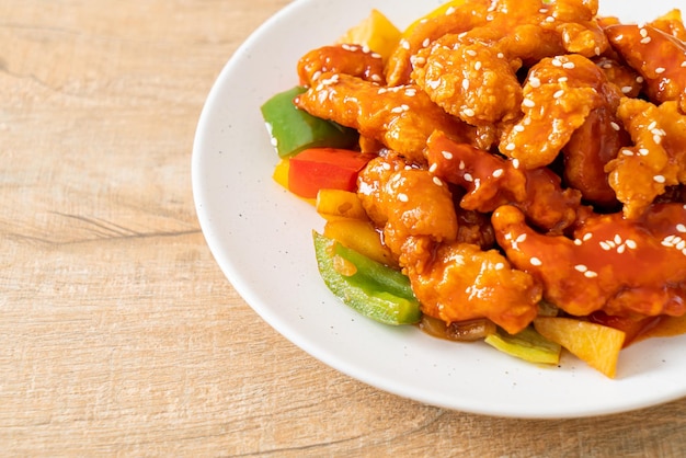 Fried crispy chicken with sweet and sour sauce