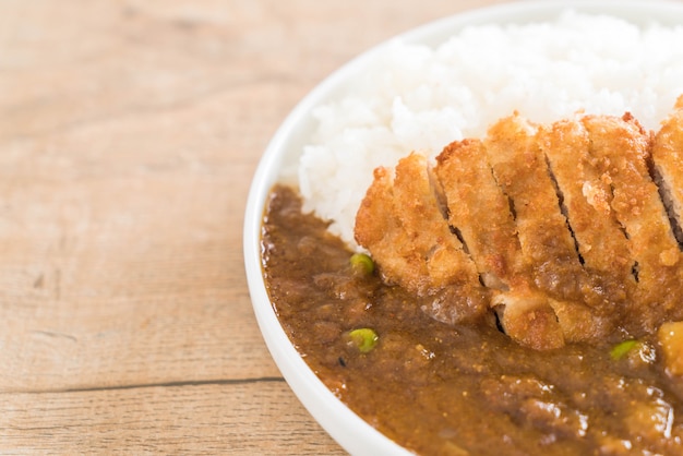 fried cutlet pork with curry on rice