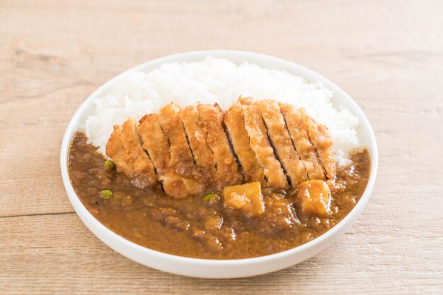 fried cutlet pork with curry on rice