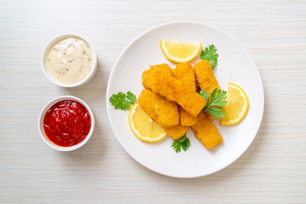 Photo fried fish finger stick or french fries fish