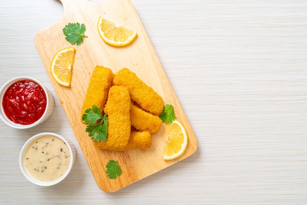 Photo fried fish finger stick or french fries fish