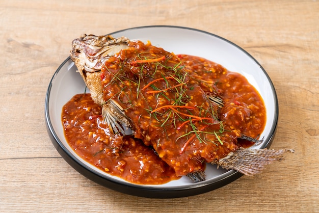 Fried fish with chili sauce