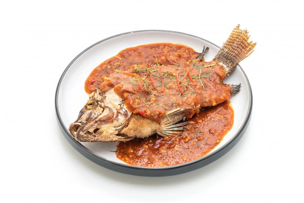 Fried fish with chili sauce